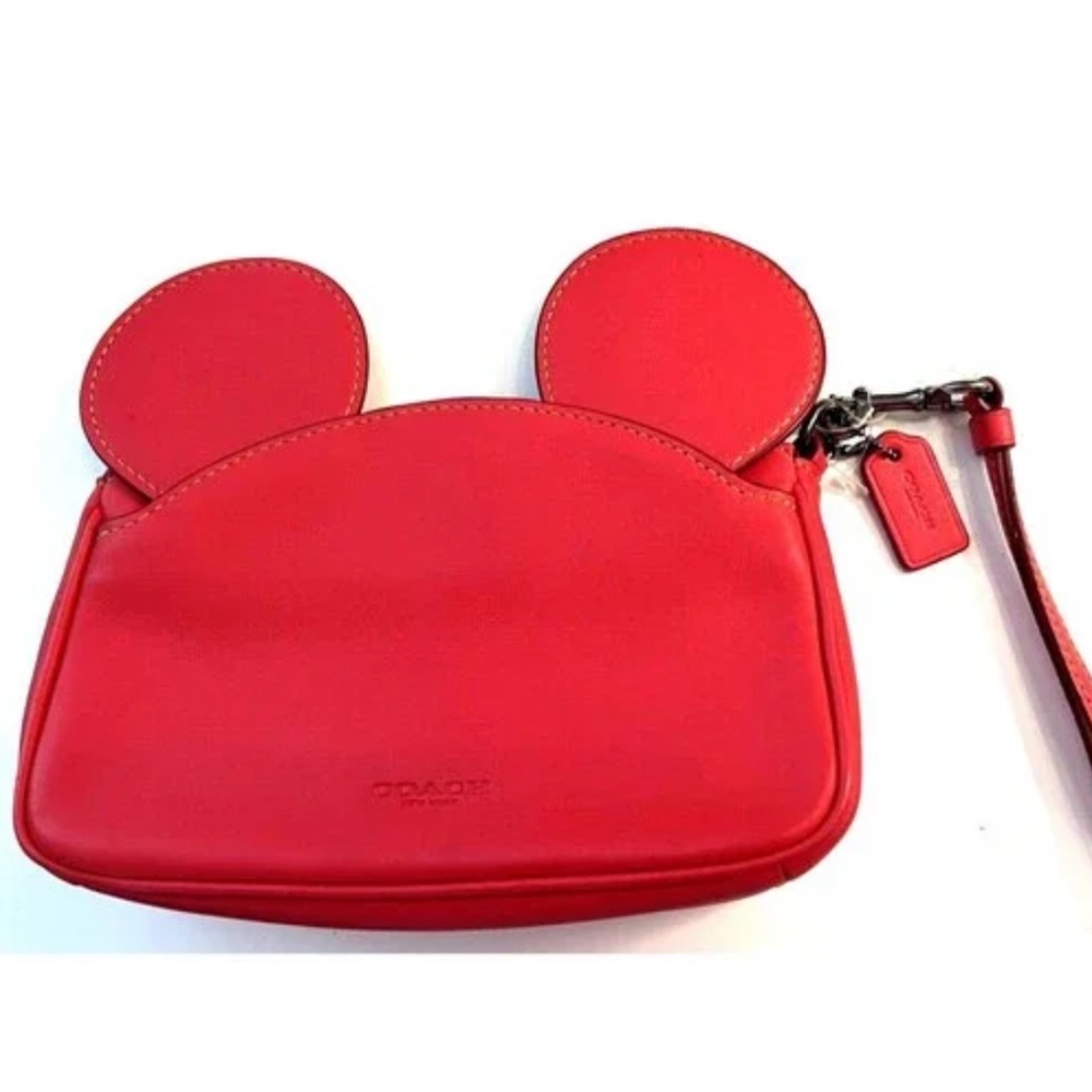 Coach brand new Leather Minnie Mouse wristlet LIMITED EDITION